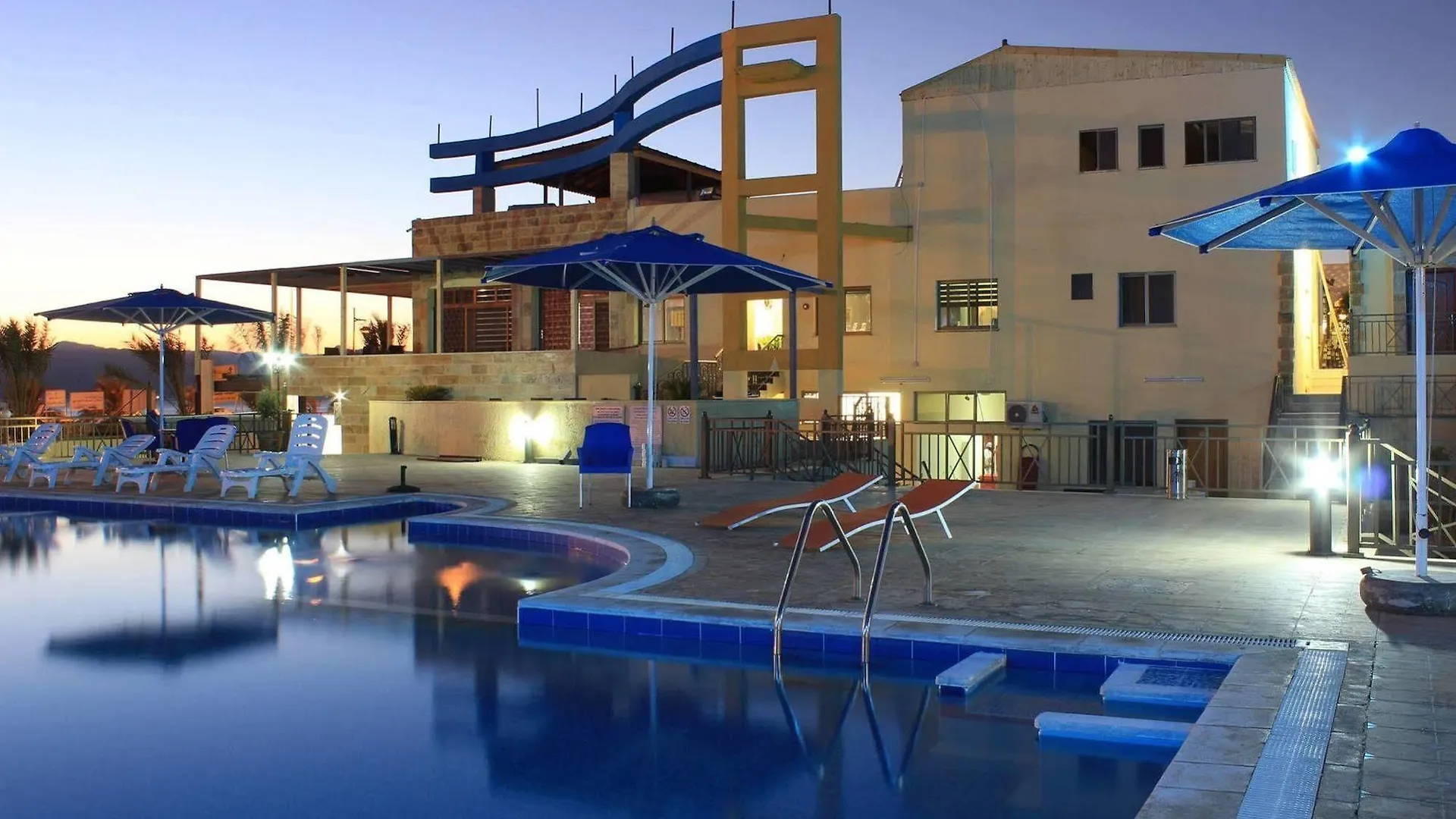 Almarsa Village Resort Akaba 2*,  Jordania